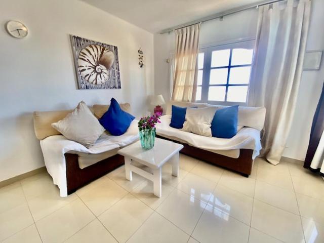 Bungalow Rey Carlos Пуерто дел Кармен Екстериор снимка